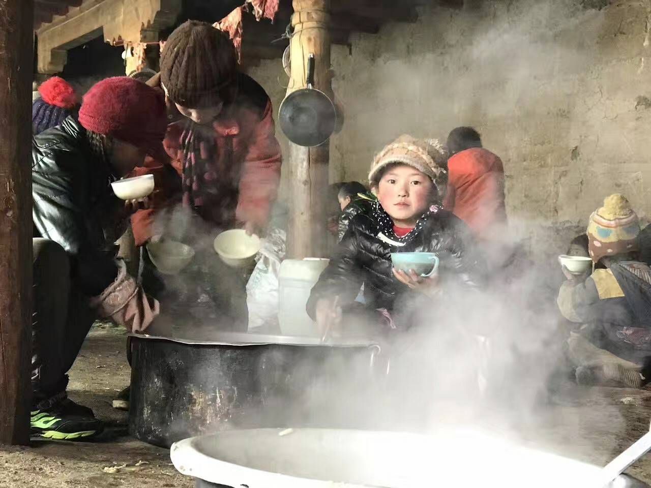 米兰app官方站官网-米兰(中国)公益回顾丨家国同欢月同圆 温暖满载甘孜州(图10) 米兰app官方站官网-米兰(中国)公益回顾丨家国同欢月同圆 温暖满载甘孜州(图10)